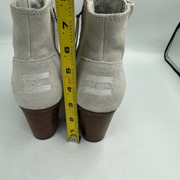 Toms Women’s Gray Leather Ankle Bootie Open Toes Size 8.5 - Picture 6 of 11